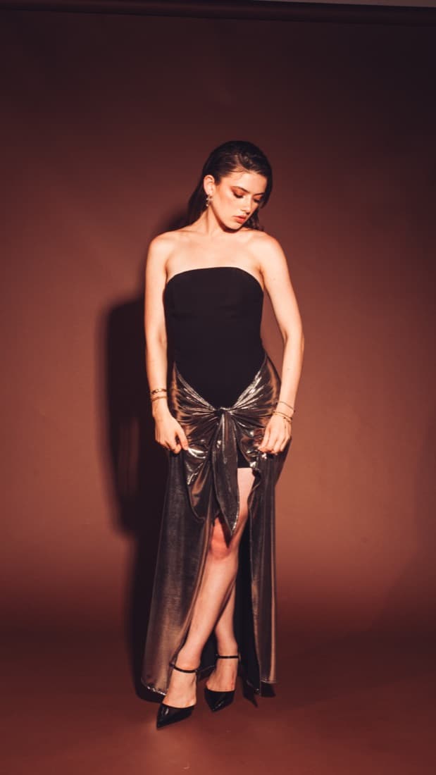 NU CROPTOPS — still 3