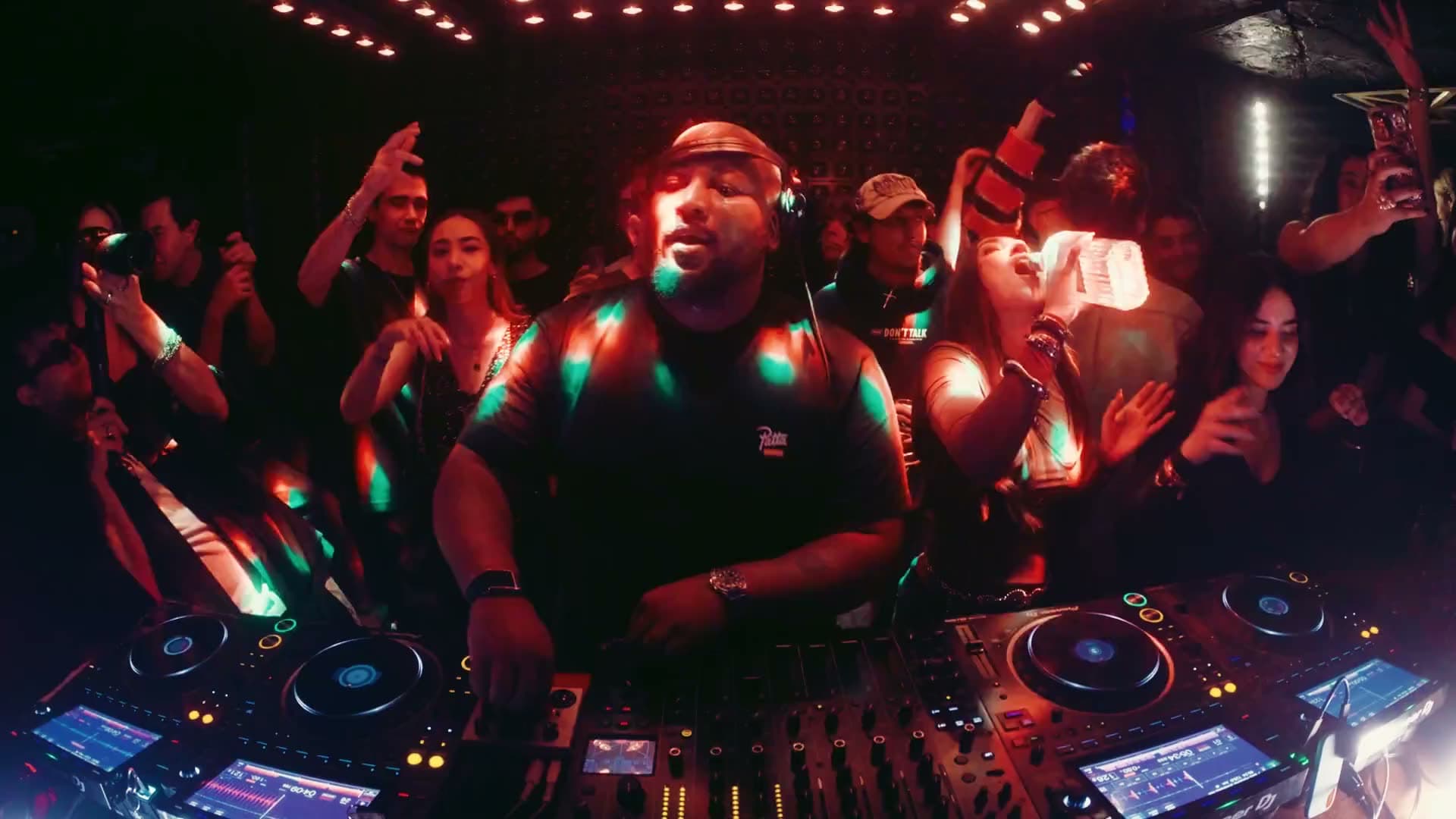 MULTICAM — DJ SESSIONS — LIVE UNITS
